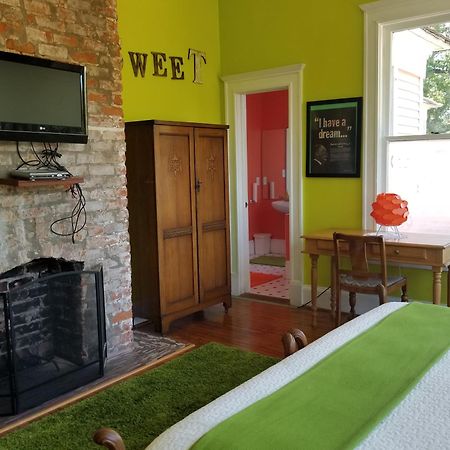Bed and Breakfast The Peach House Атланта Екстер'єр фото